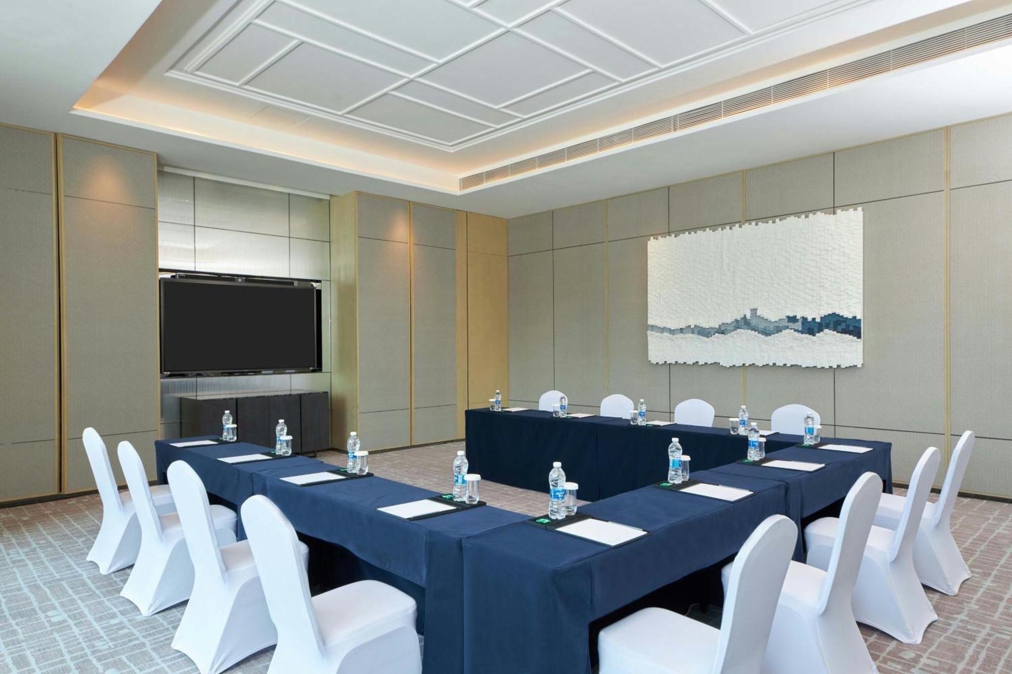 Courtyard By Marriott Changchun Exterior photo